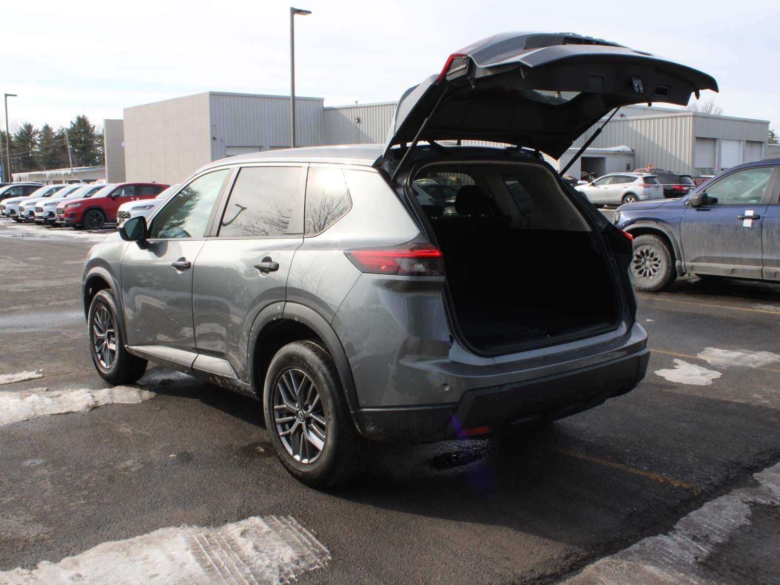2024 Nissan Rogue S All Wheel Drive CVT