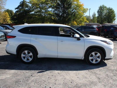 2020 Toyota Highlander LE