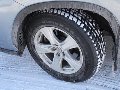 2020 Toyota Highlander LE All Wheel Drive Automatic