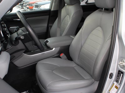 2020 Toyota Highlander XLE All Wheel Drive Automatic