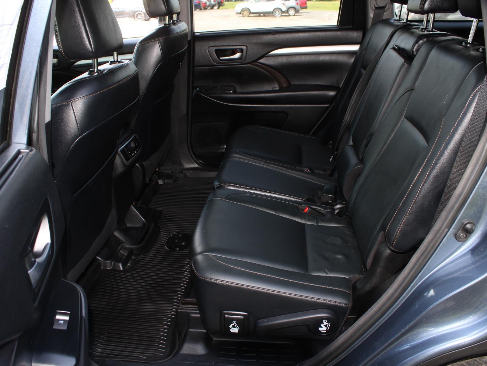 2018 Toyota Highlander LE