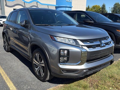 2025 Mitsubishi Outlander Sport SE