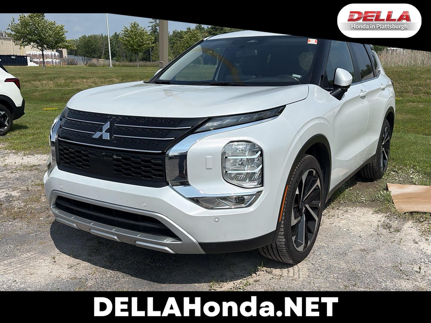 2024 Mitsubishi Outlander Black Edition