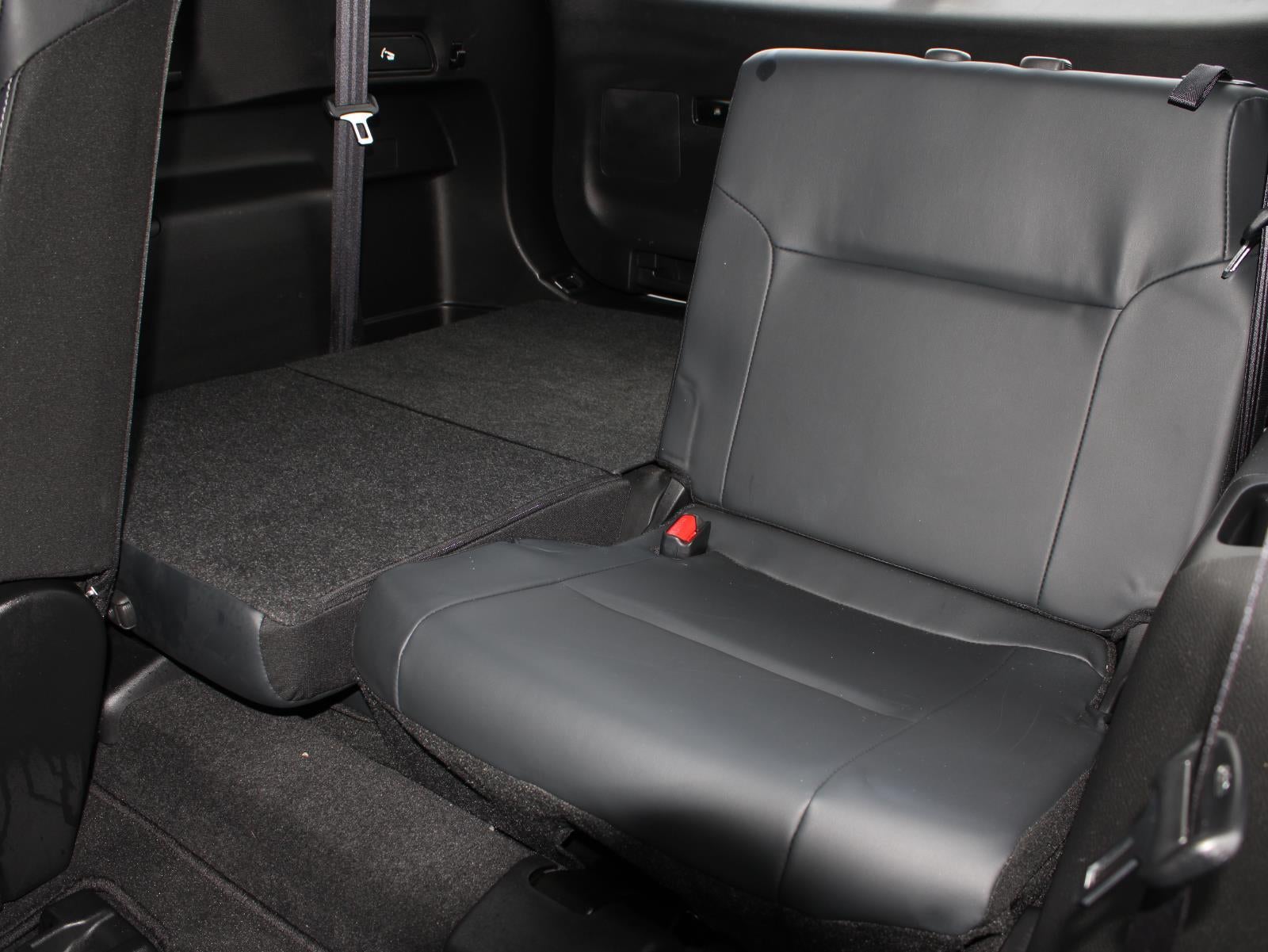 2025 Mitsubishi Outlander SE All Wheel Drive CVT