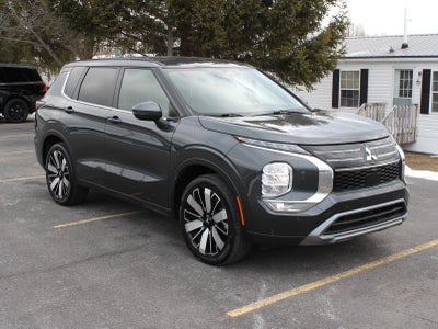 2025 Mitsubishi Outlander SE All Wheel Drive CVT