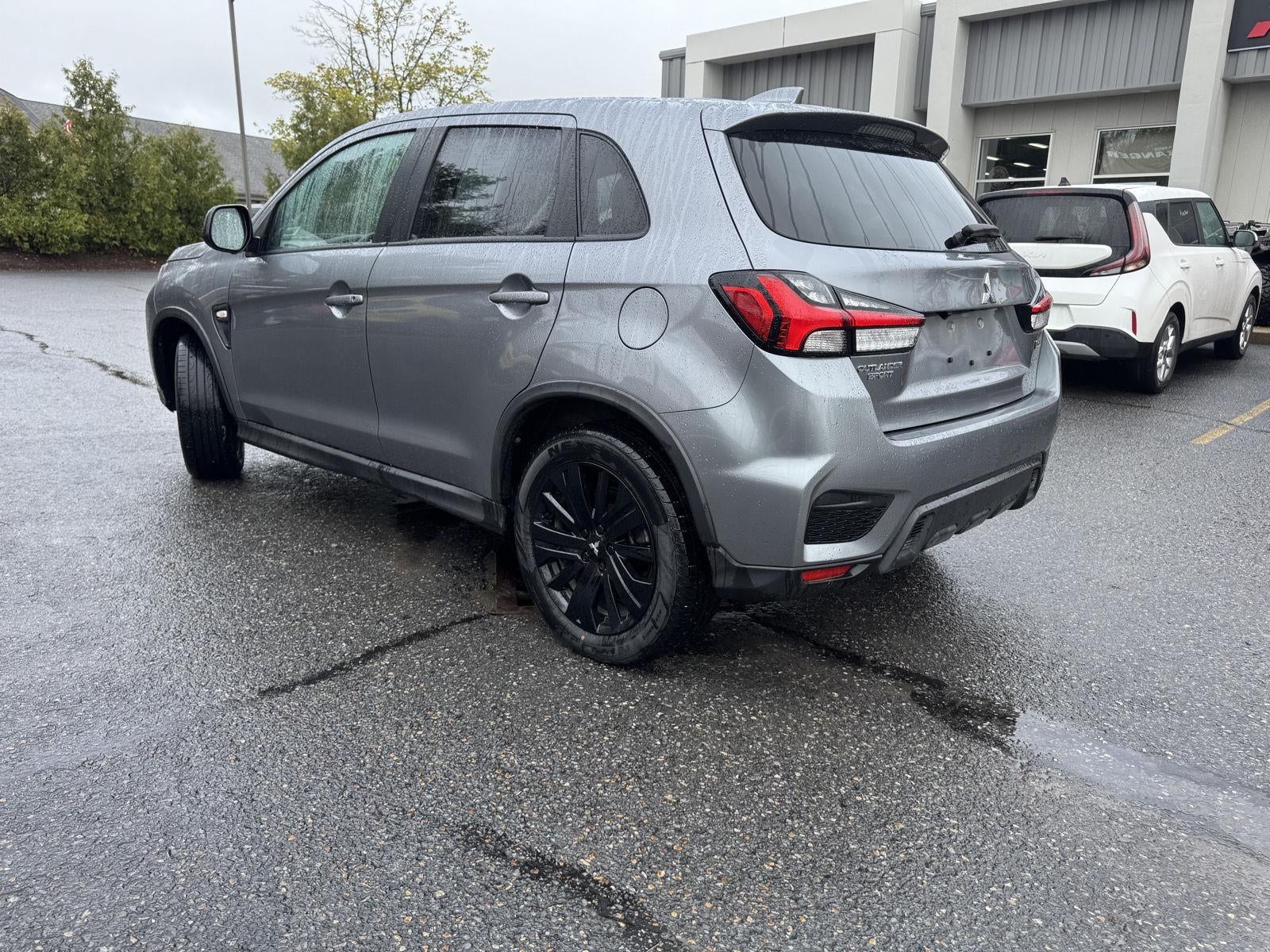 2024 Mitsubishi Outlander Sport LE