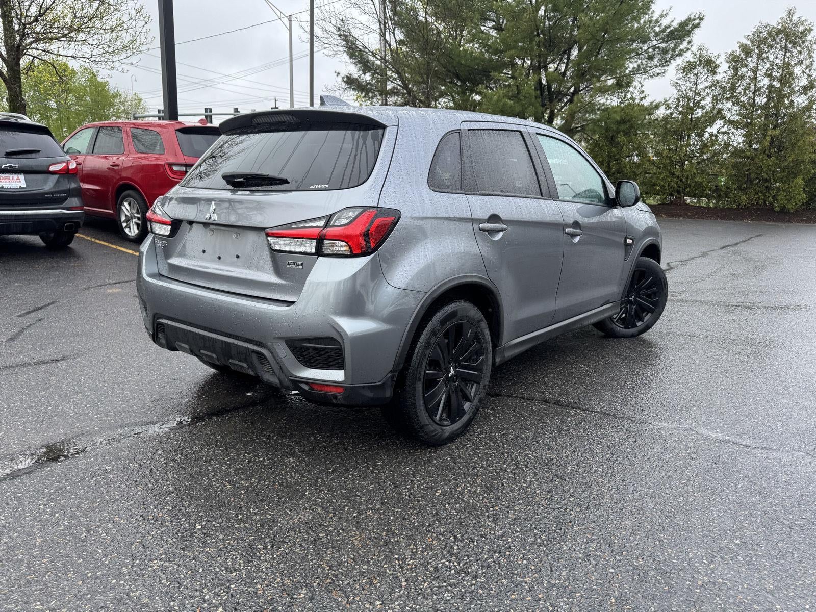 2024 Mitsubishi Outlander Sport LE