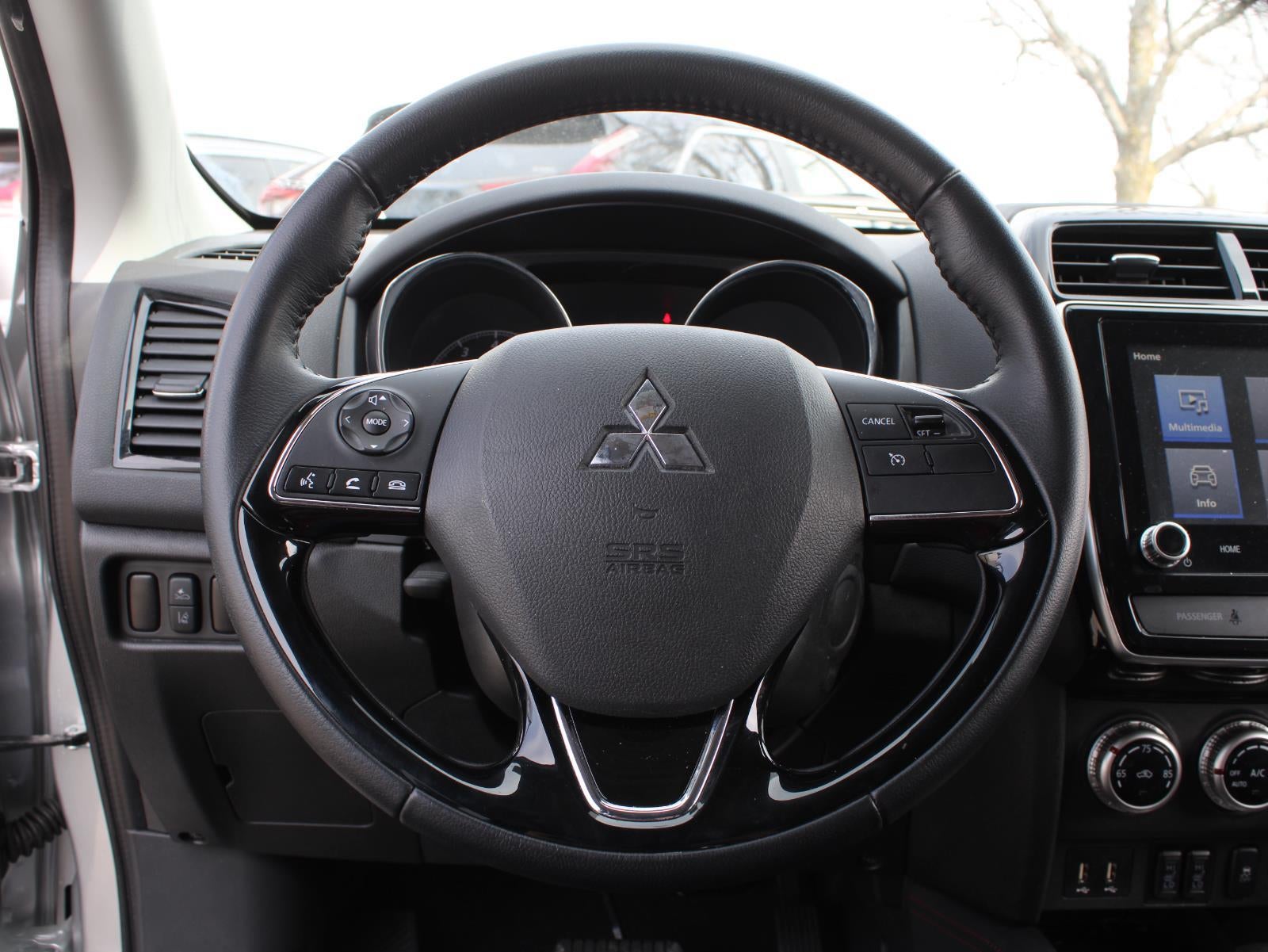 2025 Mitsubishi Outlander Sport SE