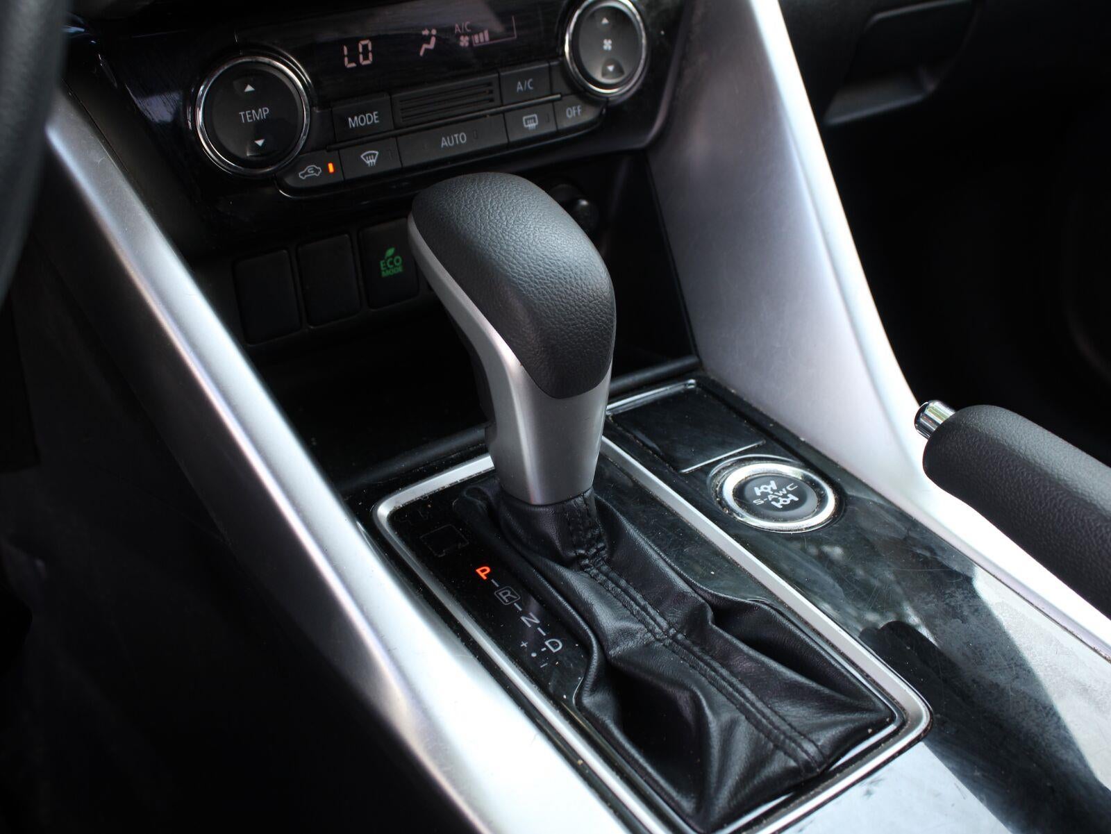 2019 Mitsubishi Eclipse Cross ES