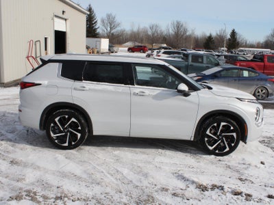 2022 Mitsubishi Outlander SEL