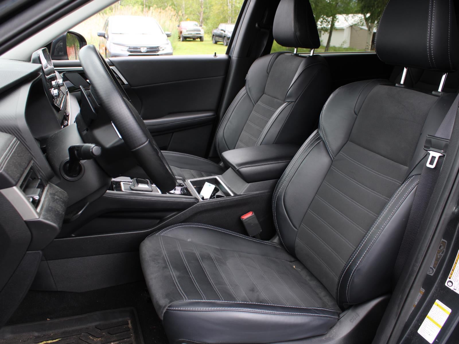 2024 Mitsubishi Outlander SE Black Edition