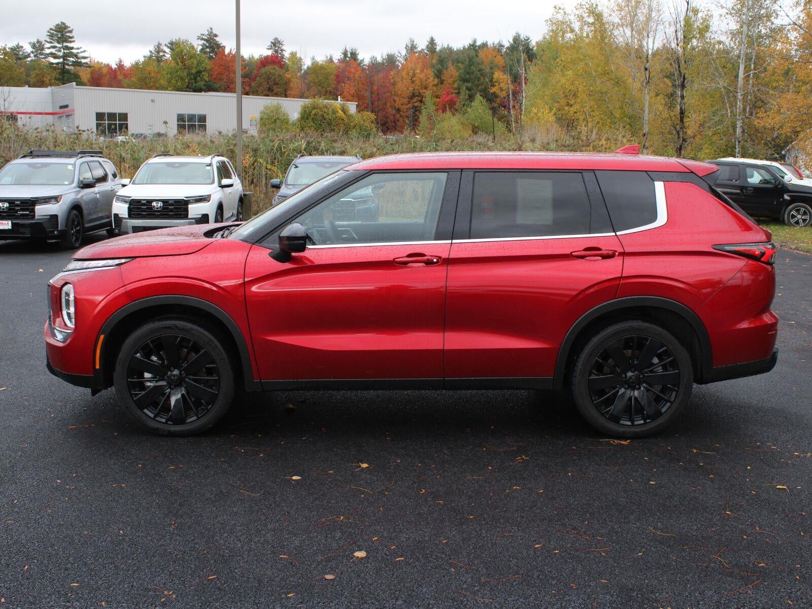 2026 Mitsubishi Outlander LE