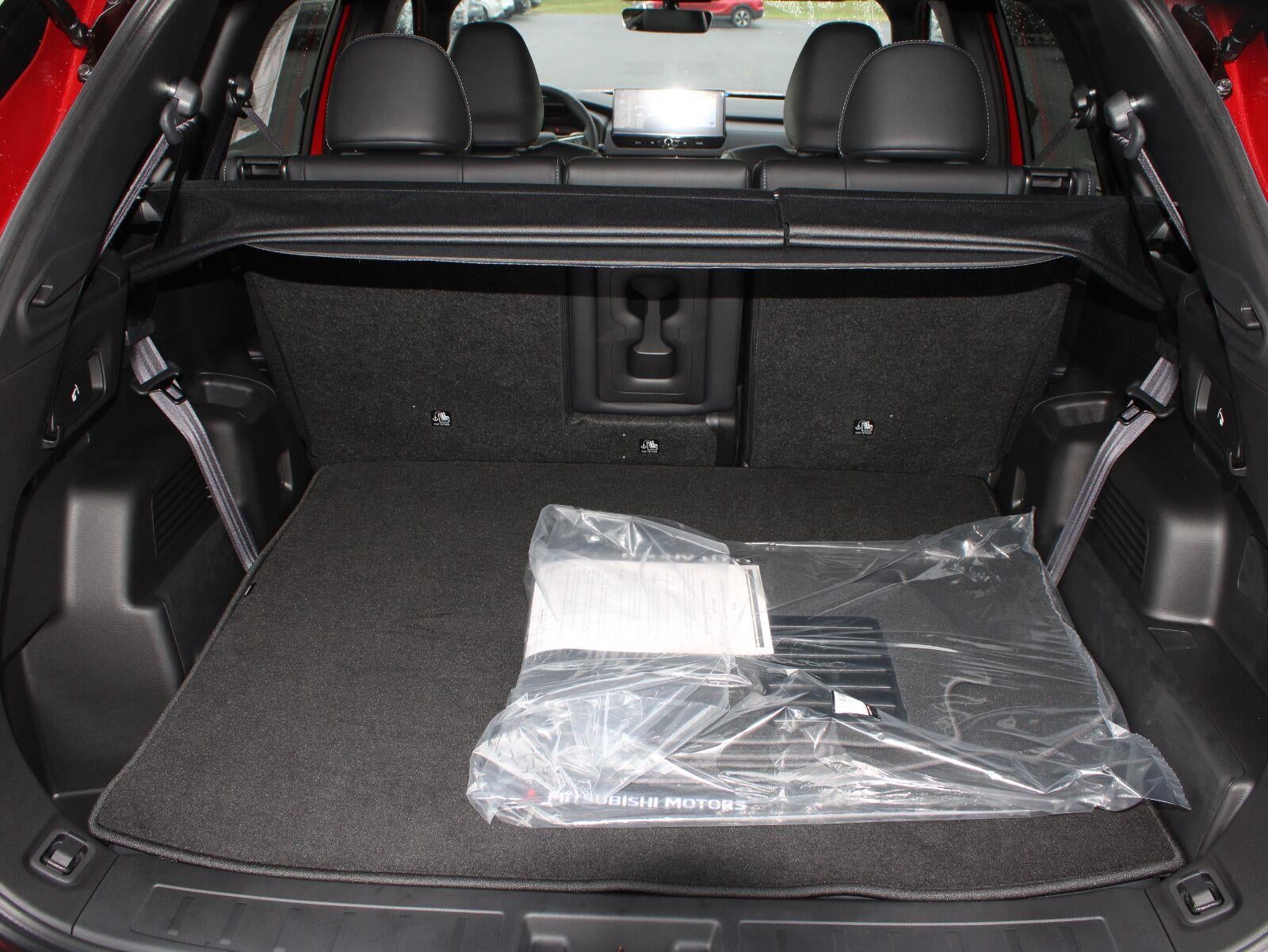 2026 Mitsubishi Outlander LE