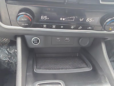 2022 Nissan Rogue SV