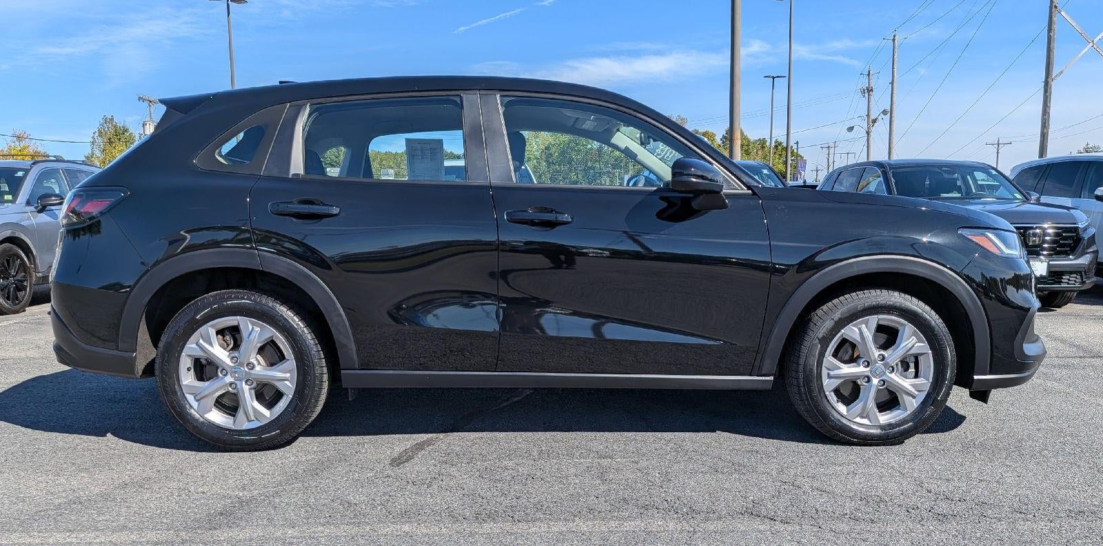 2025 Honda HR-V LX