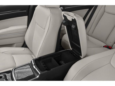 2020 Chrysler 300 Touring L
