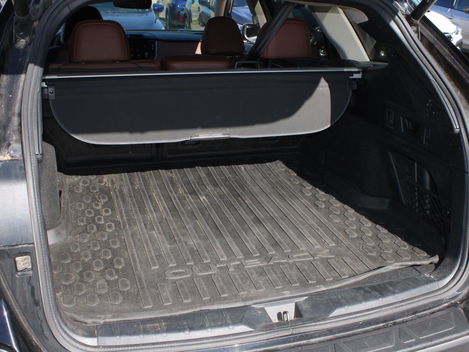 2020 Subaru Outback Touring XT
