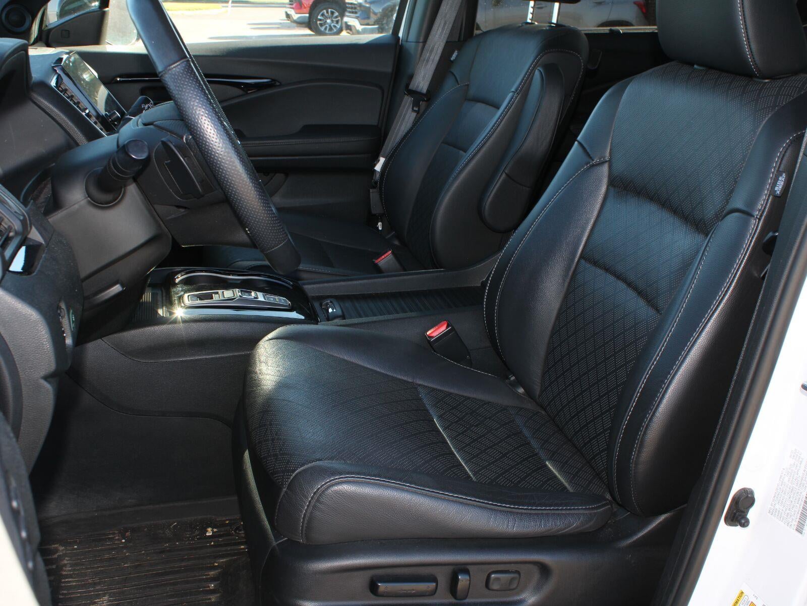 2023 Honda Passport Elite