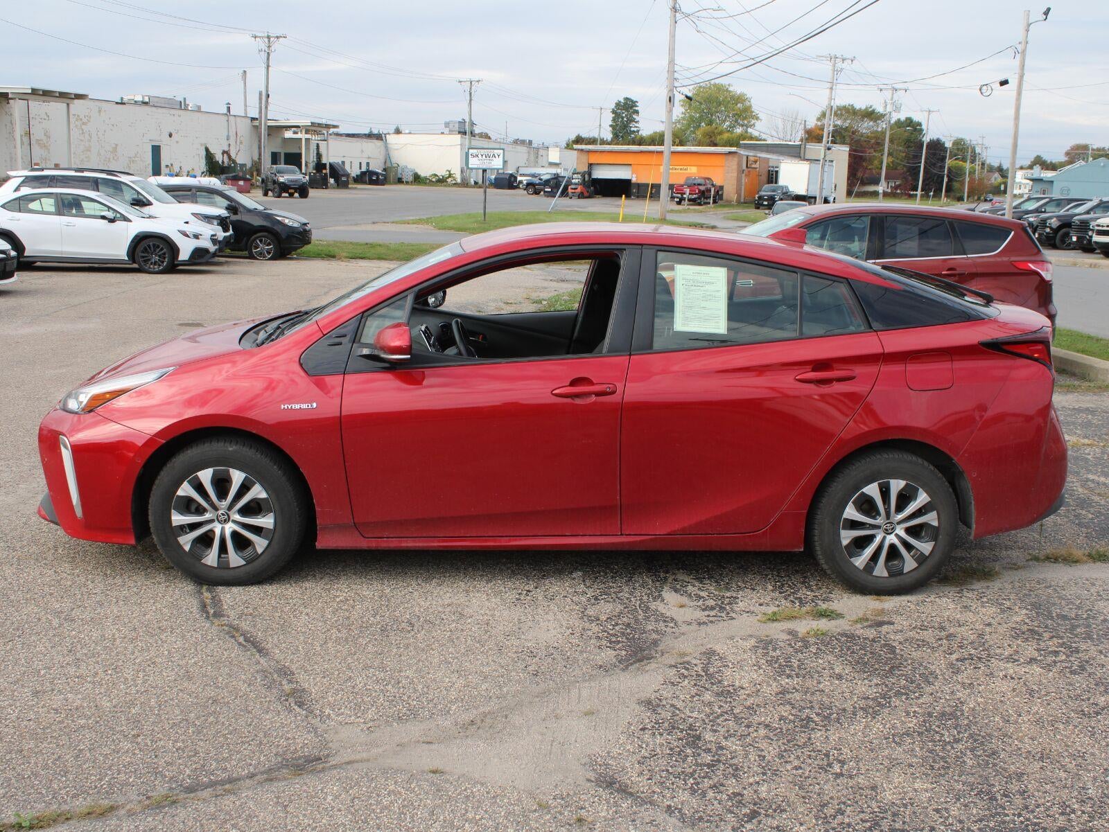 2020 Toyota Prius XLE