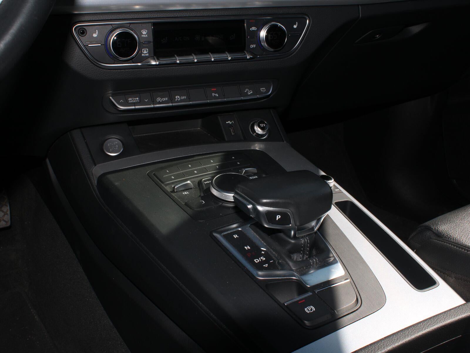 2020 Audi Q5 Premium
