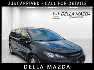 2023 Chrysler Pacifica Touring