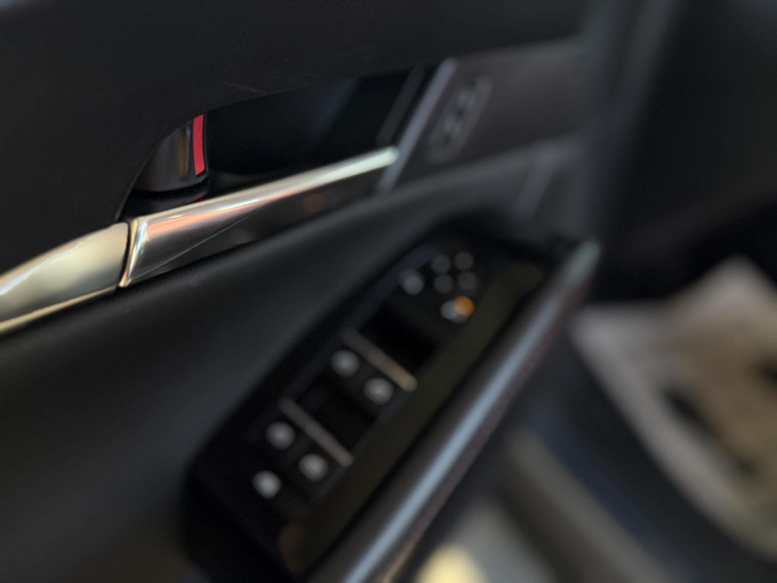 2025 Mazda Mazda CX-30 2.5 S Carbon Edition