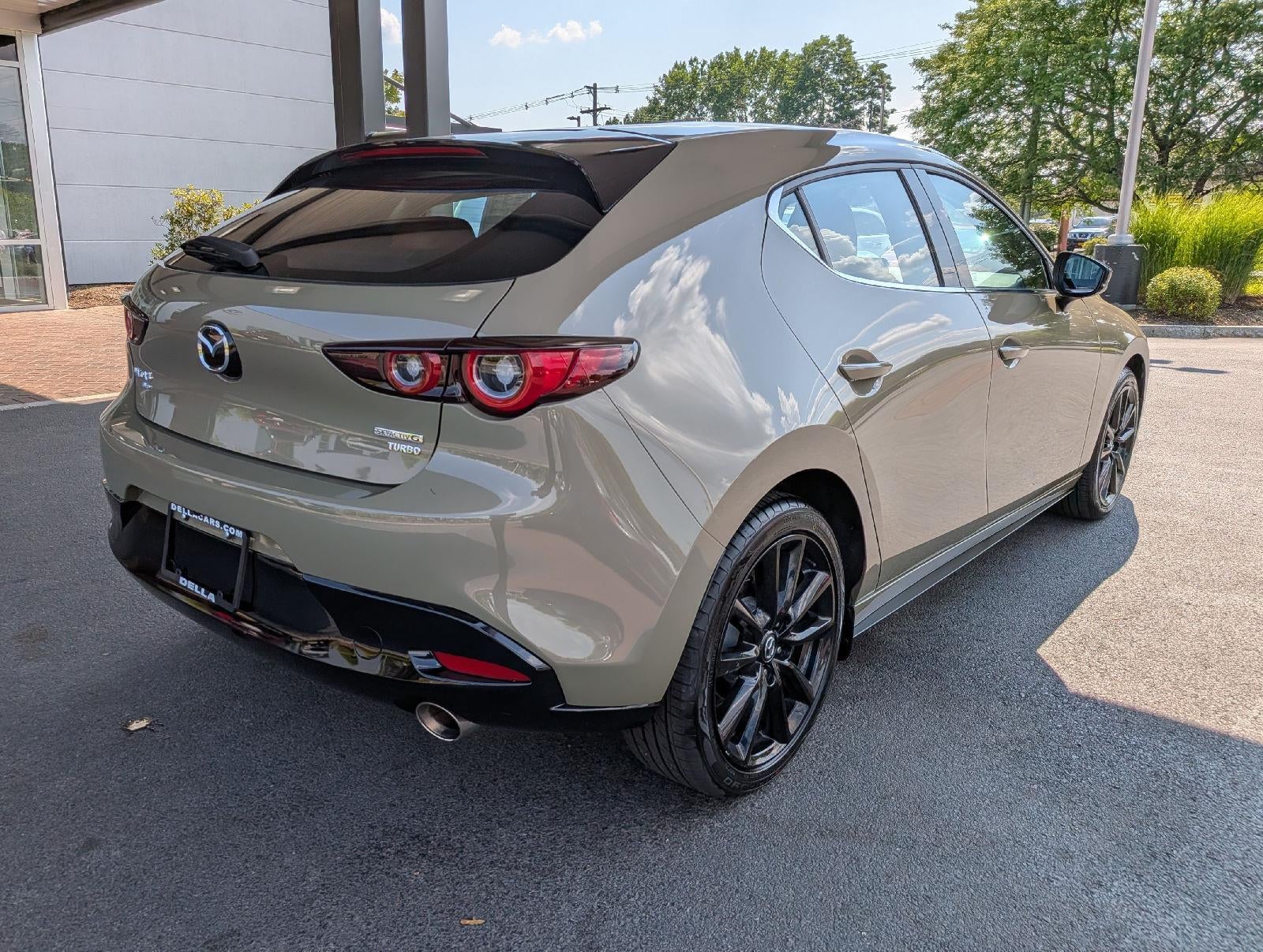 2024 Mazda Mazda3 Hatchback 2.5 Carbon Turbo