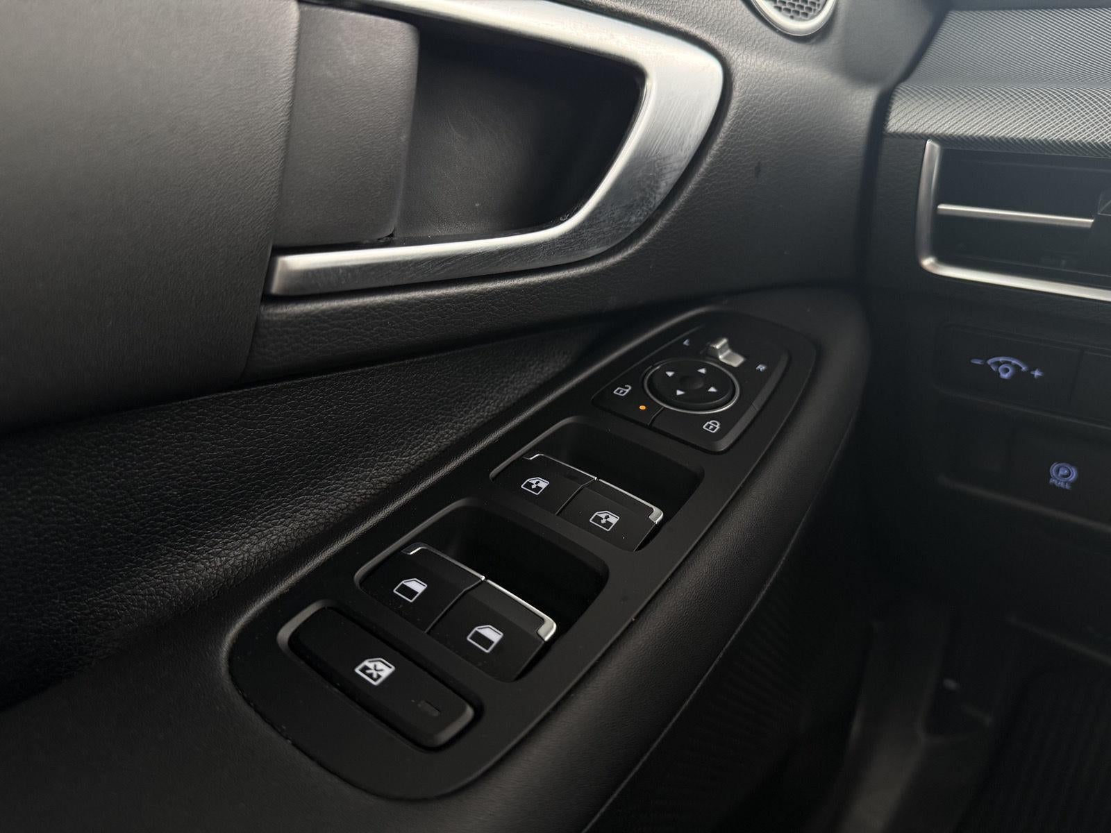 2025 Hyundai Sonata SEL Convenience