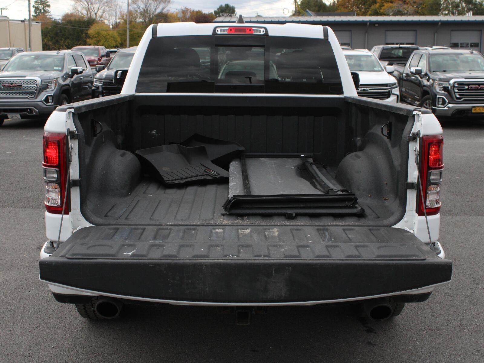 2022 RAM 1500 Big Horn Quad Cab 4x4 6'4" Box