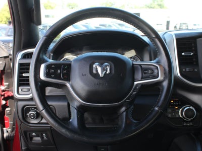 2020 RAM 1500 Big Horn Quad Cab 4x4 6'4" Box