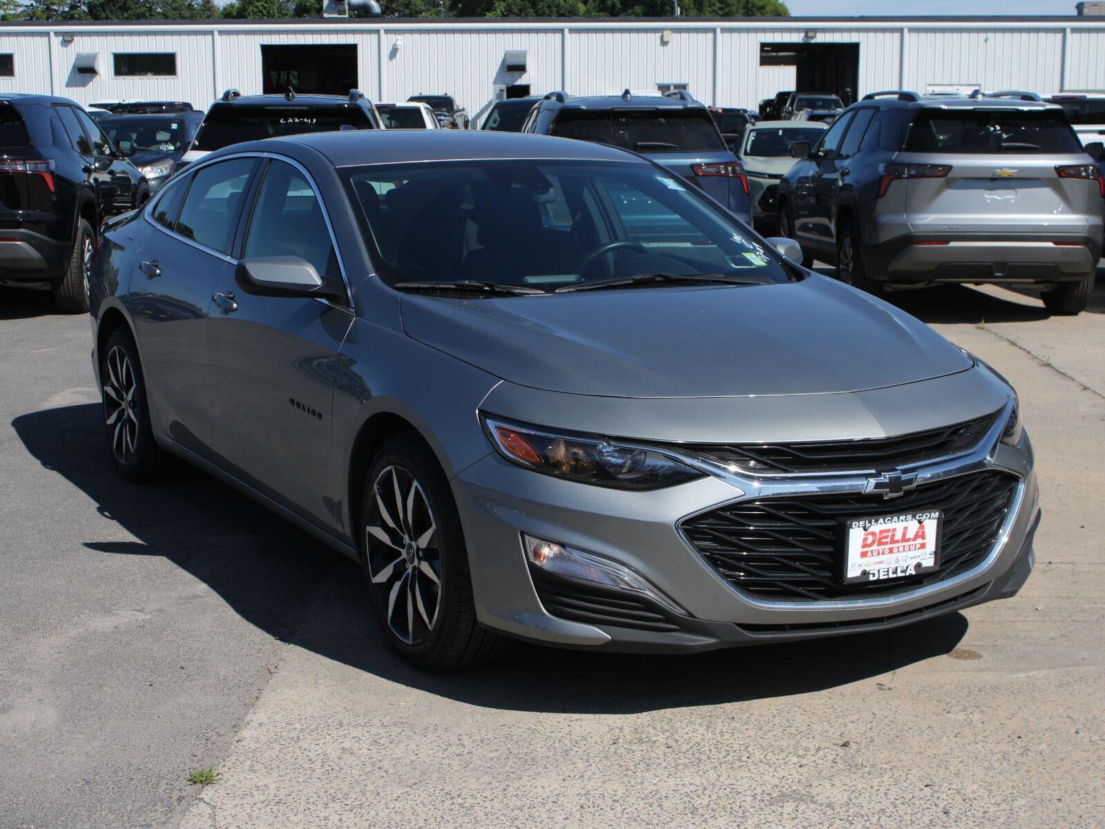2025 Chevrolet Malibu RS