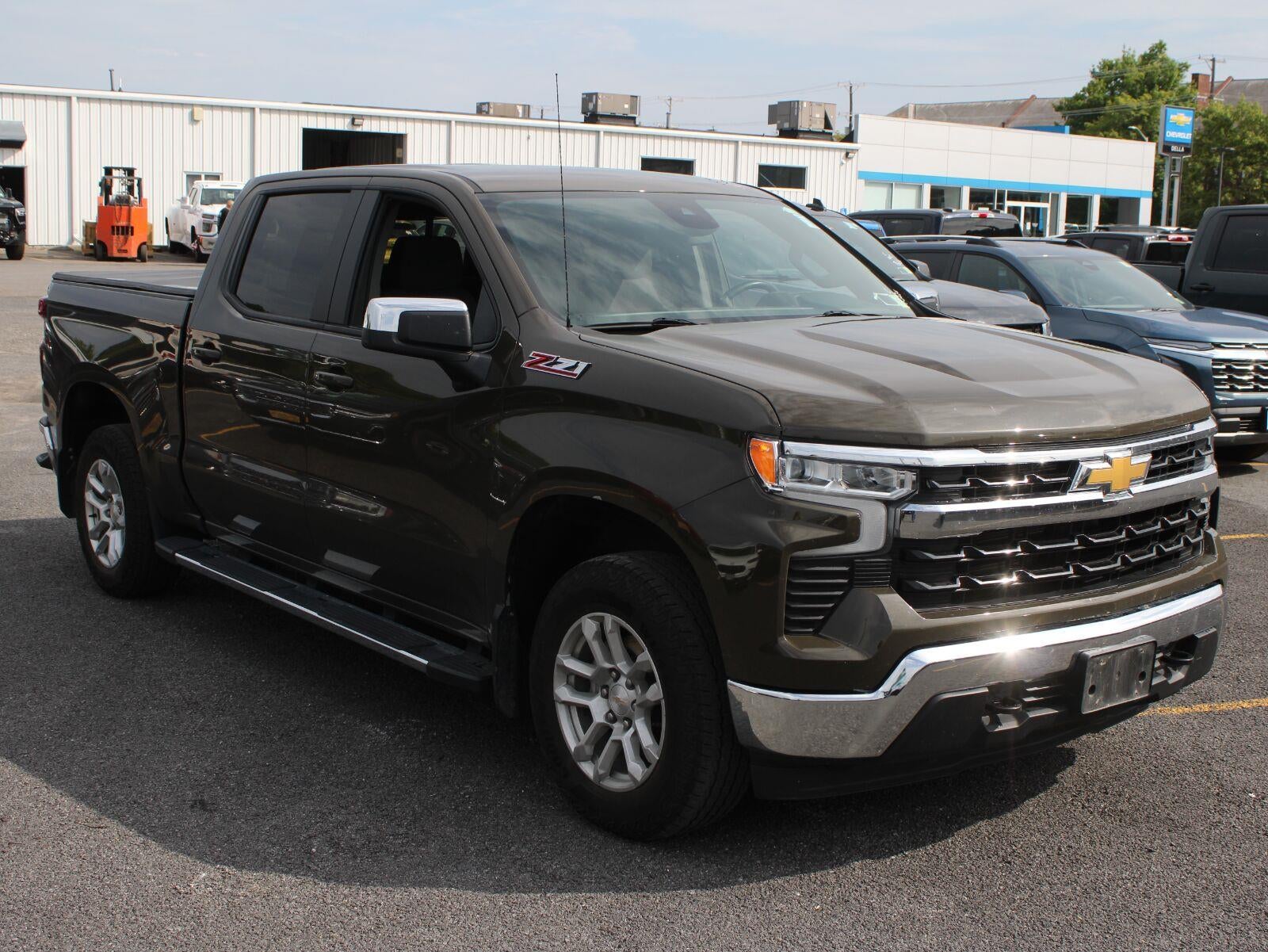 2024 Chevrolet Silverado 1500 LT