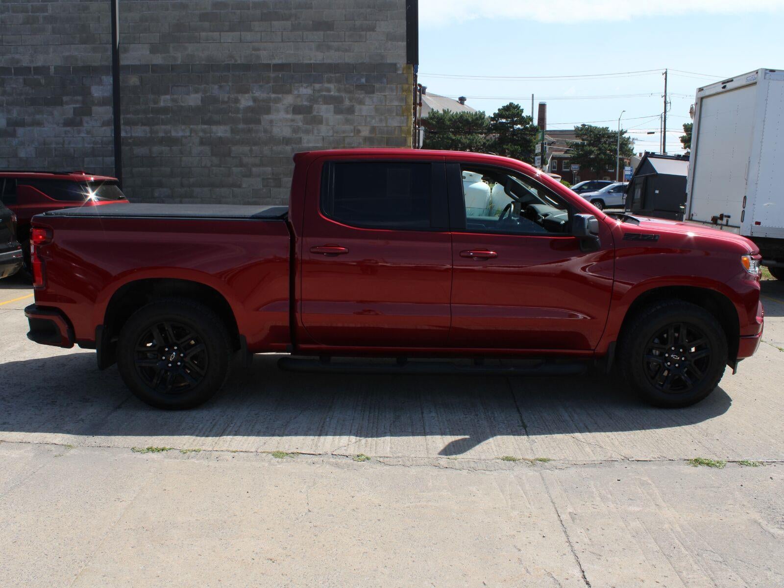 2025 Chevrolet Silverado 1500 RST