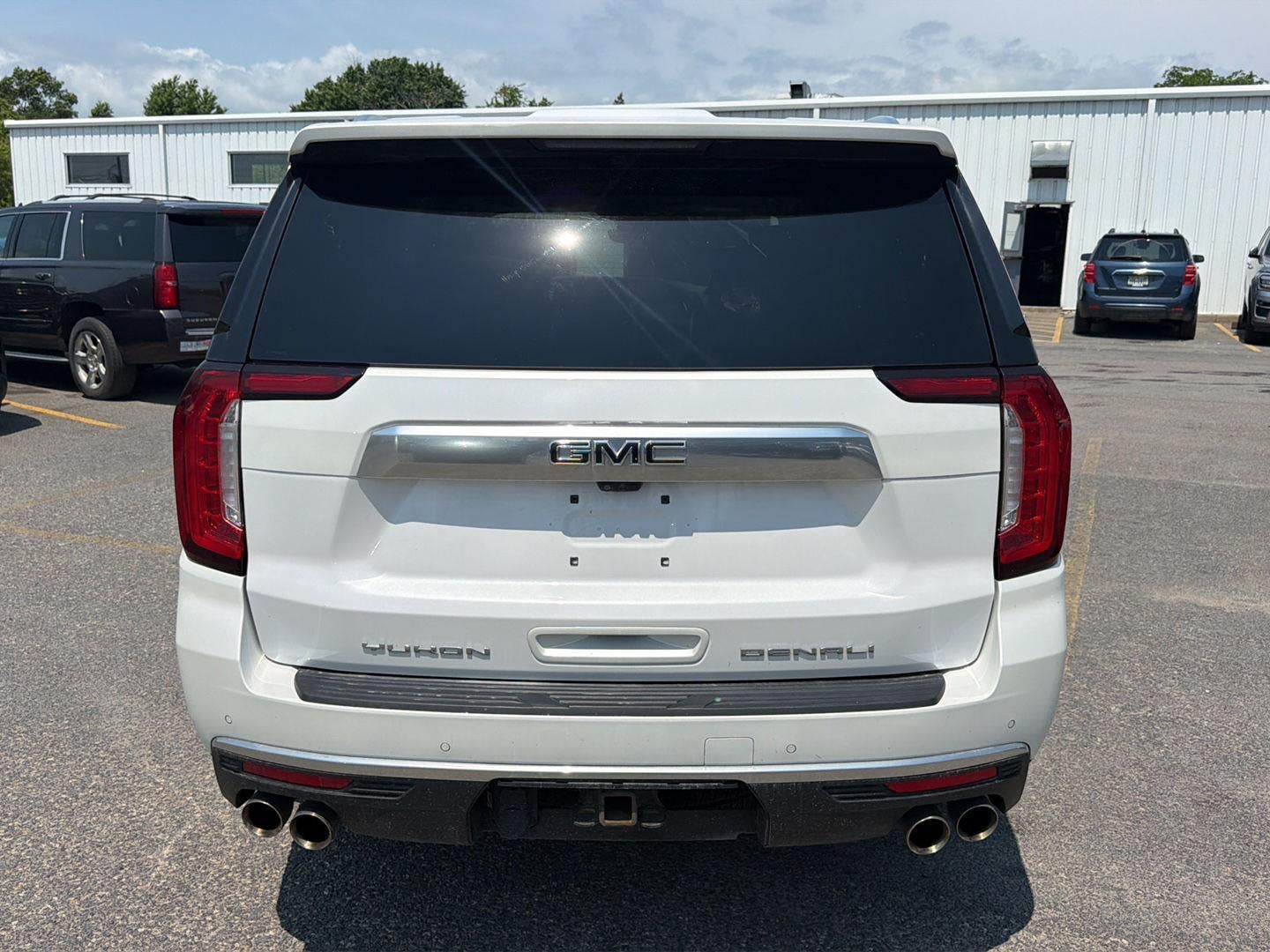 2023 GMC Yukon Denali