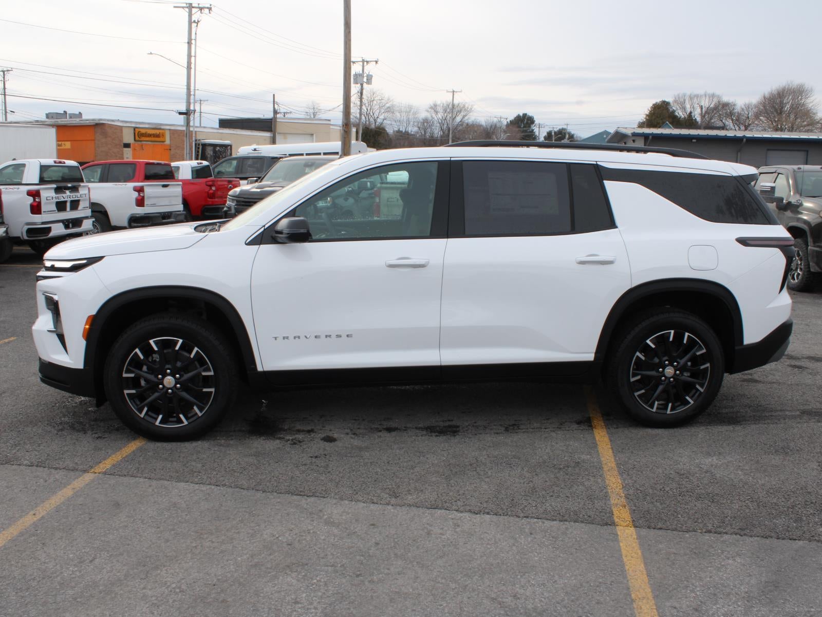 2026 Chevrolet Traverse LT