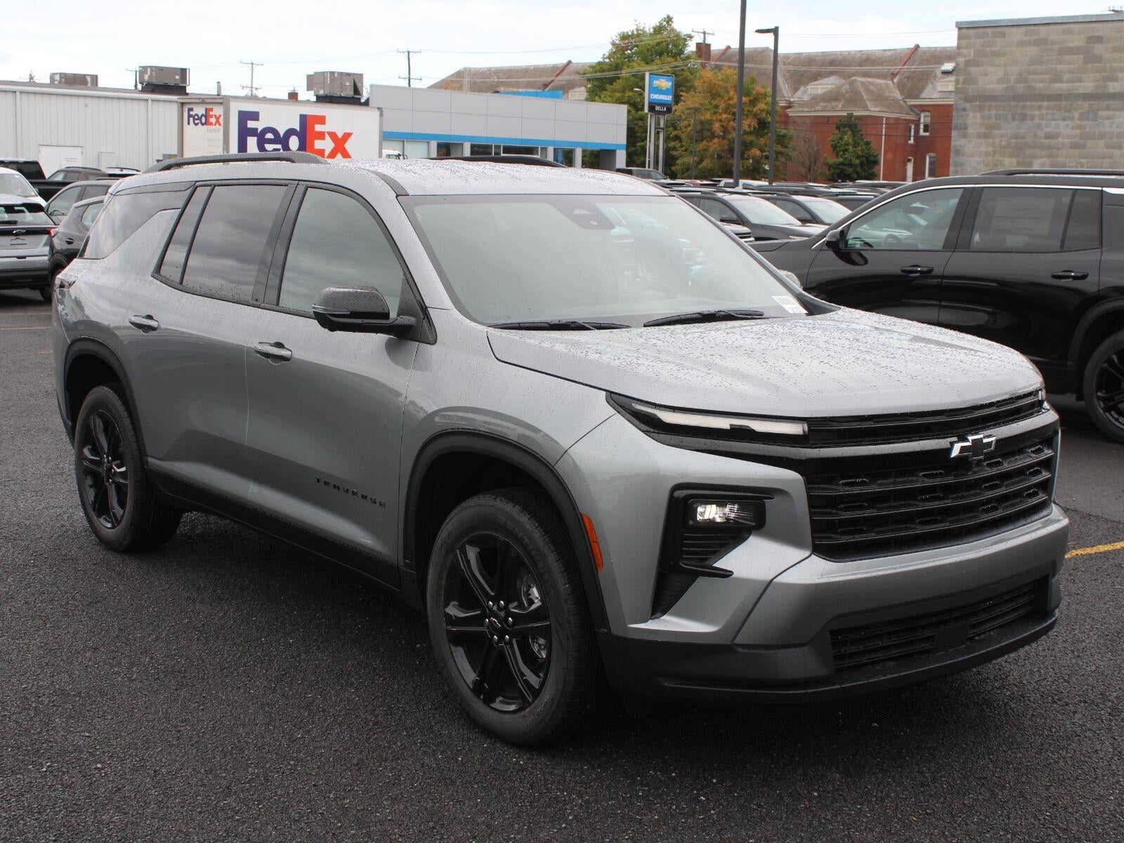 2027 Chevrolet Traverse LT