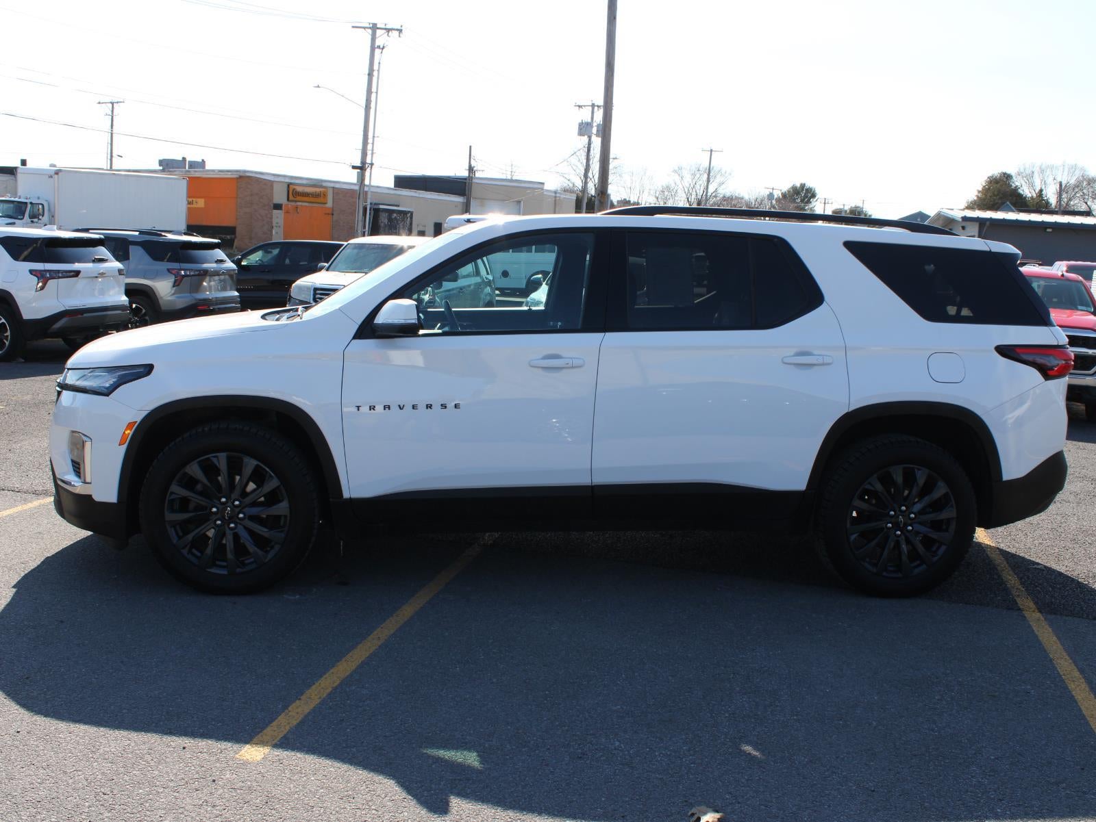 2023 Chevrolet Traverse RS
