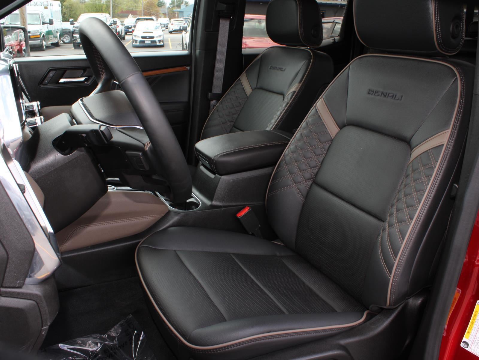 2024 GMC Canyon Denali