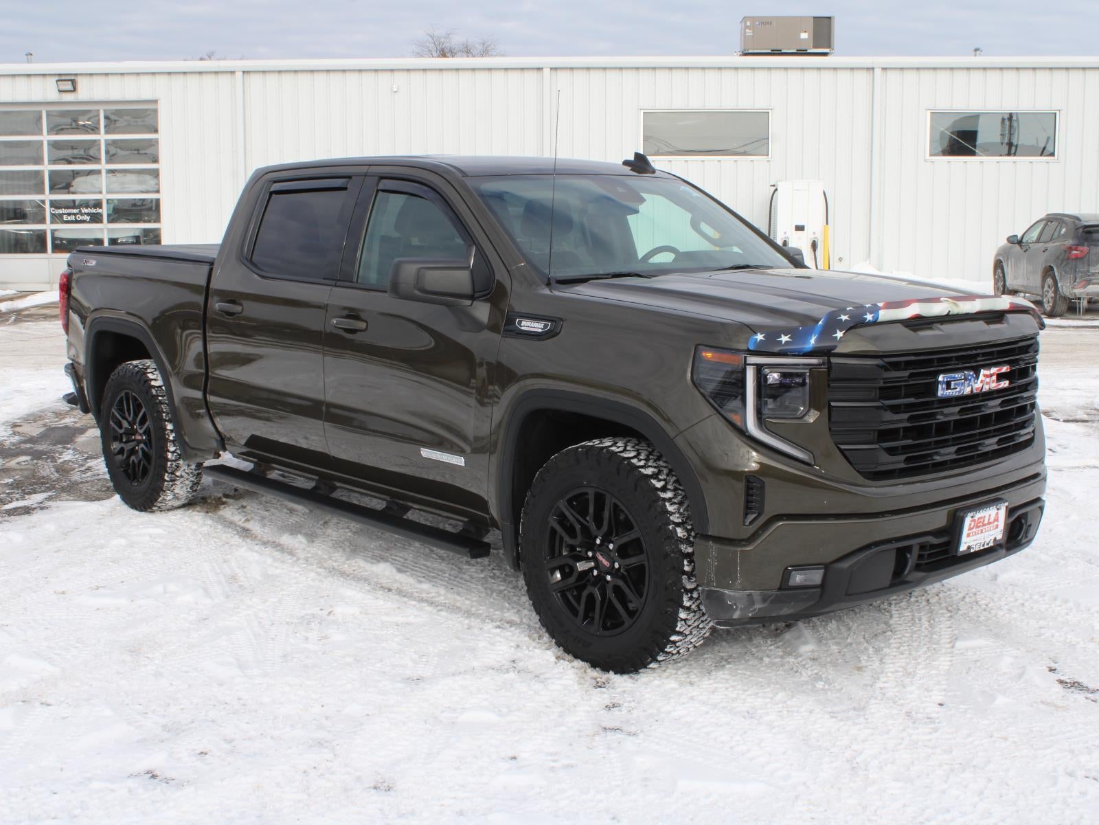 2024 GMC Sierra 1500 Elevation
