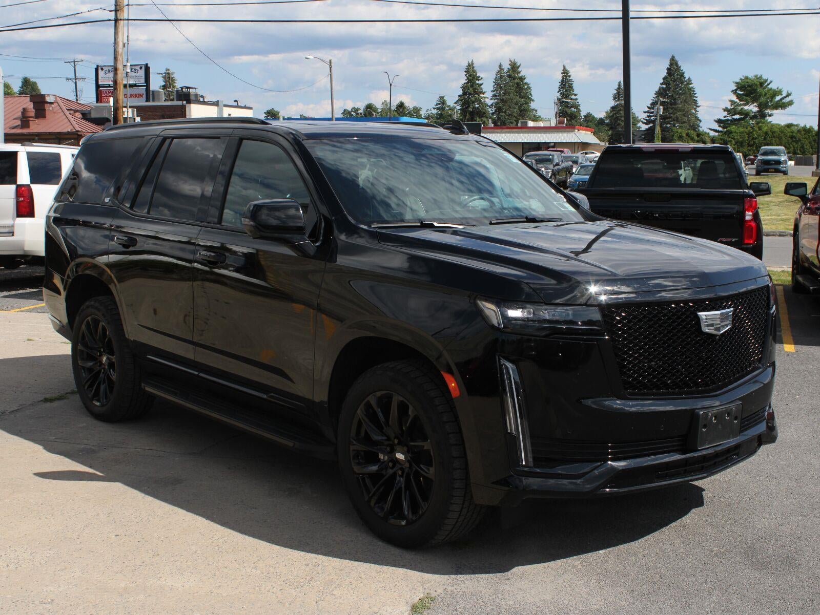 2023 Cadillac Escalade Sport