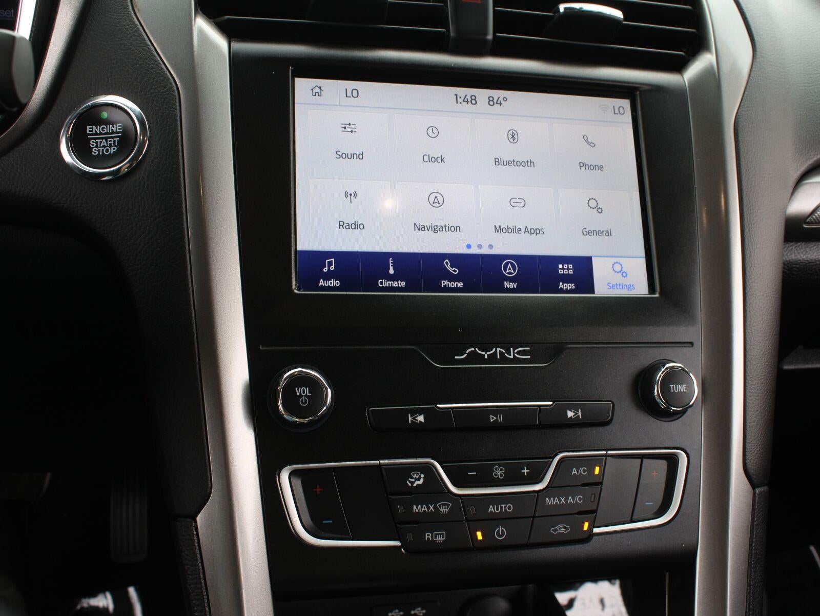 2020 Ford Fusion SE