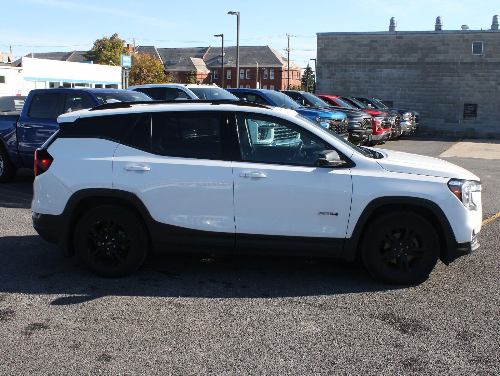 2022 GMC Terrain AT4
