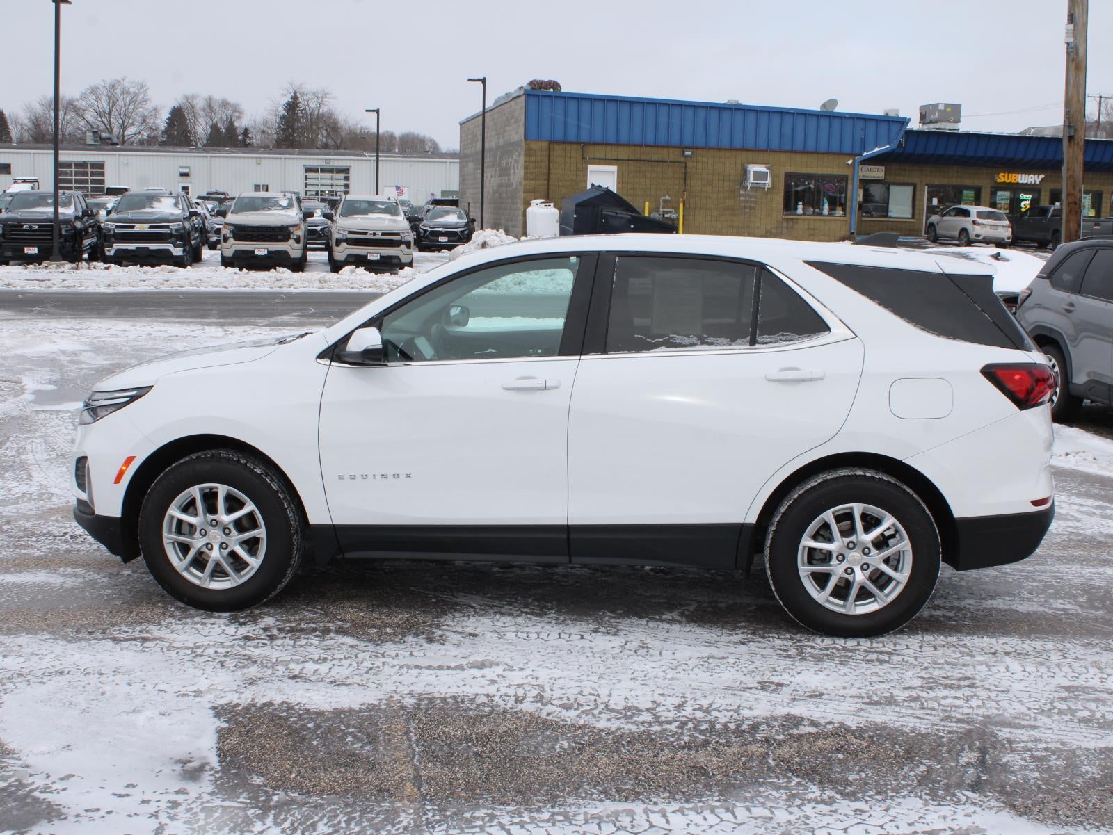 2023 Chevrolet Equinox LT