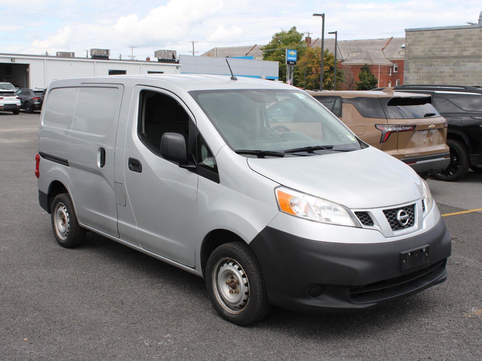 2017 Nissan NV200 S