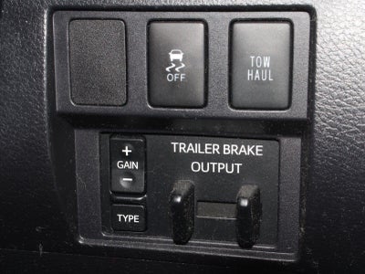 2017 Toyota Tundra SR5 5.7L V8