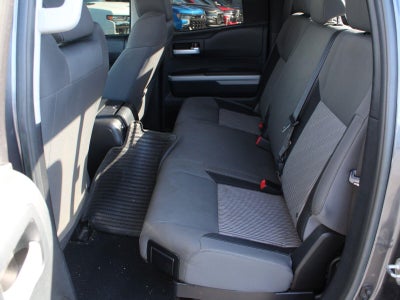 2017 Toyota Tundra SR5 5.7L V8