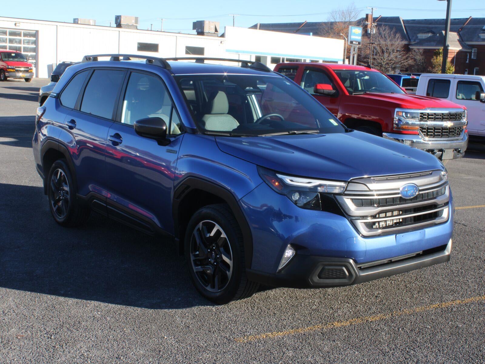 2025 Subaru Forester Premium Hybrid